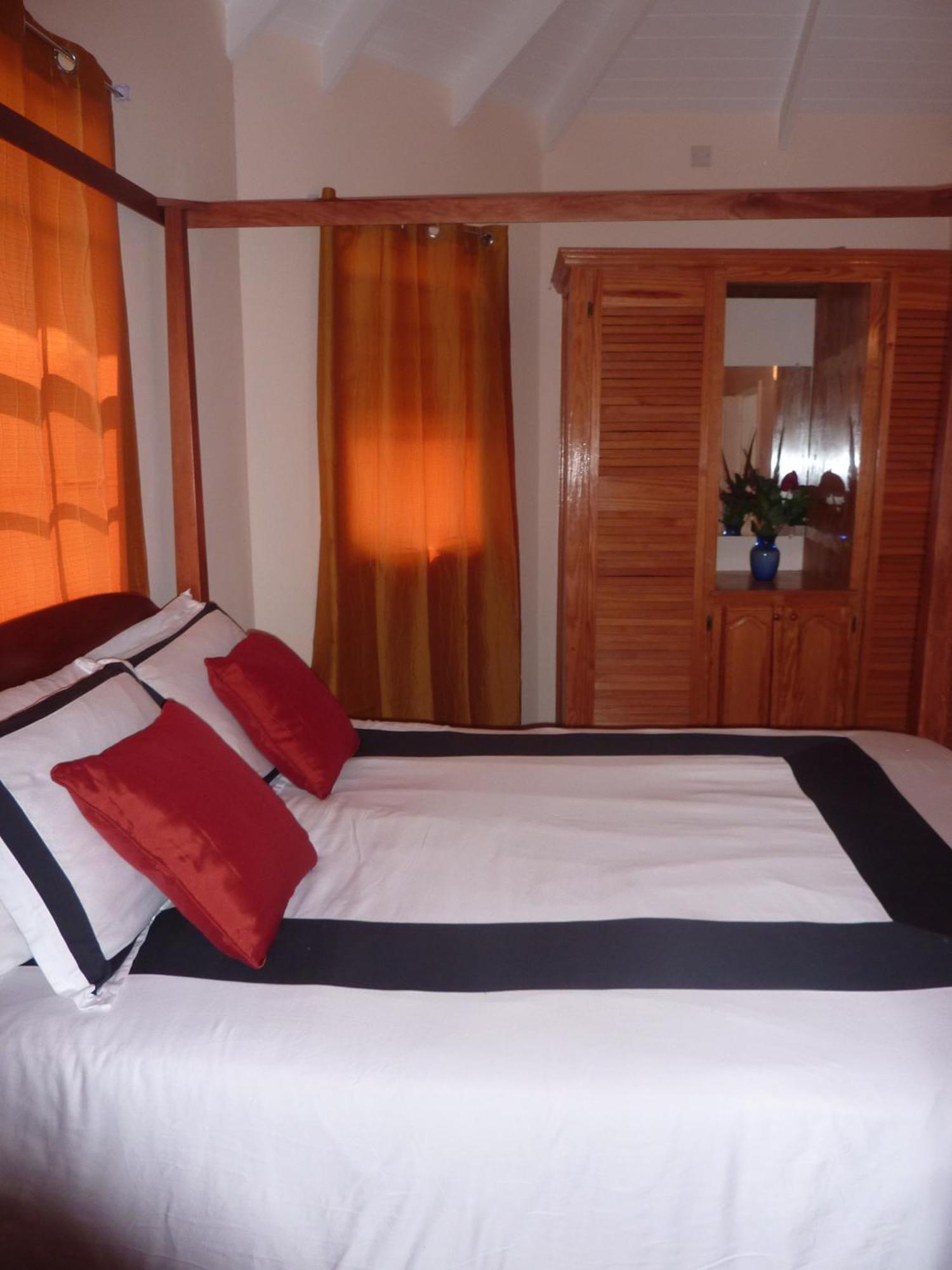 La Heliconia & Day Spa St. George's Kültér fotó